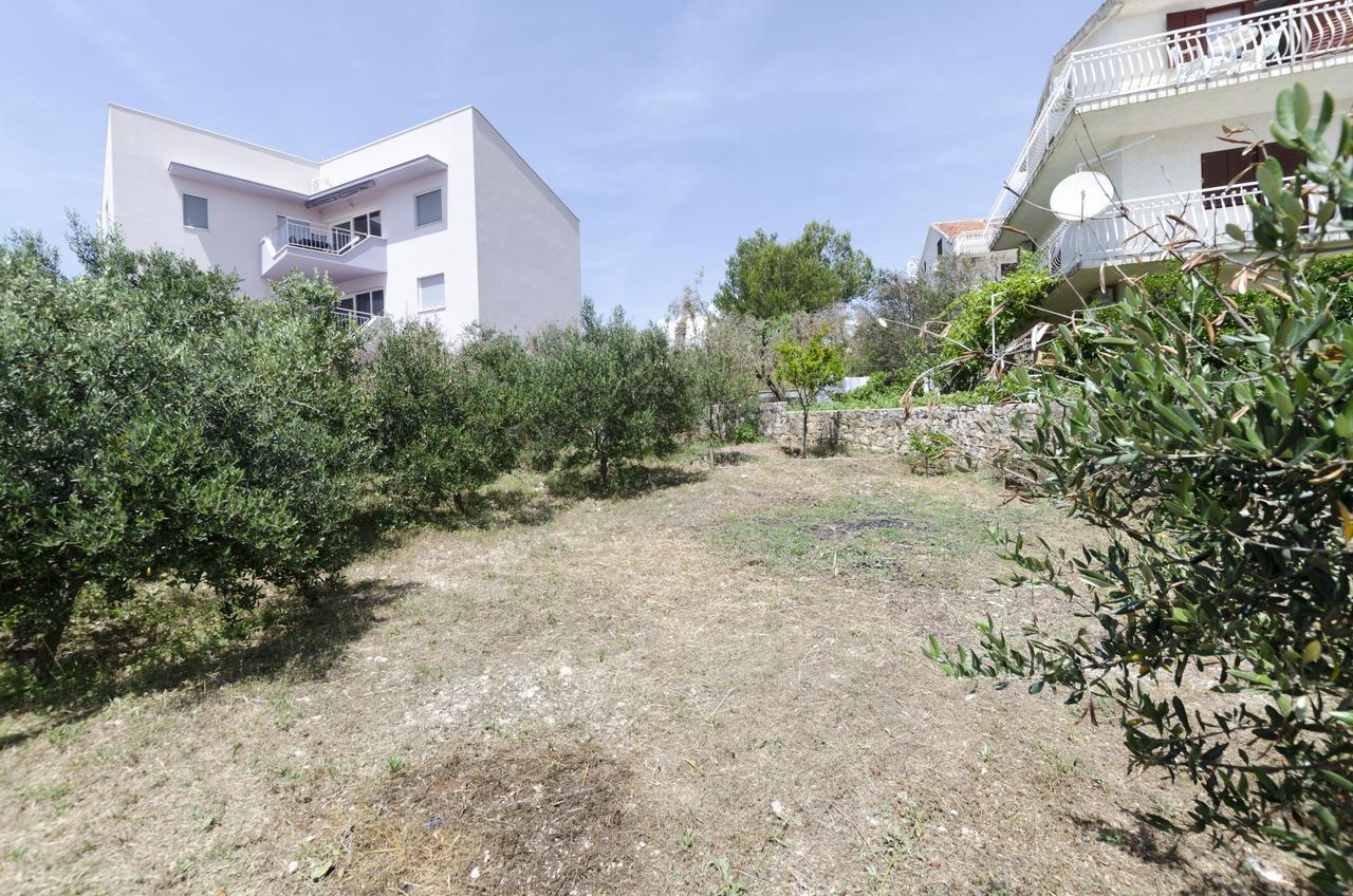 Apartments Mirko Τρογκίρ Εξωτερικό φωτογραφία