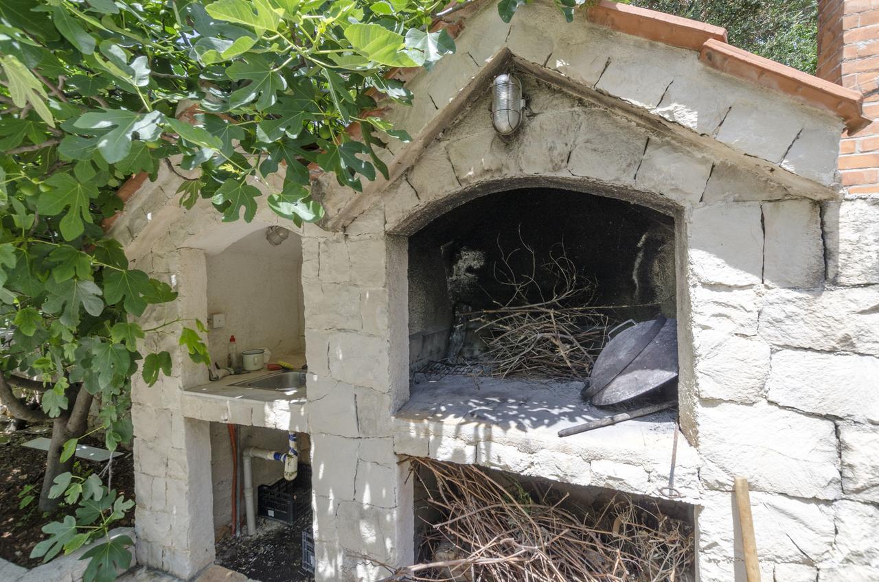 Apartments Mirko Τρογκίρ Εξωτερικό φωτογραφία