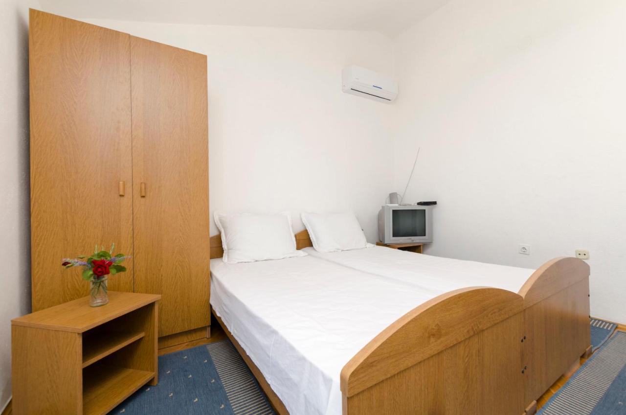 Apartments Mirko Τρογκίρ Εξωτερικό φωτογραφία
